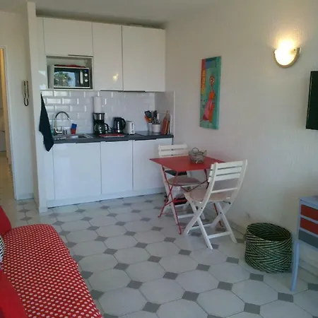 Terrasse Magnifique Vue Et Yachts Daire Antibes